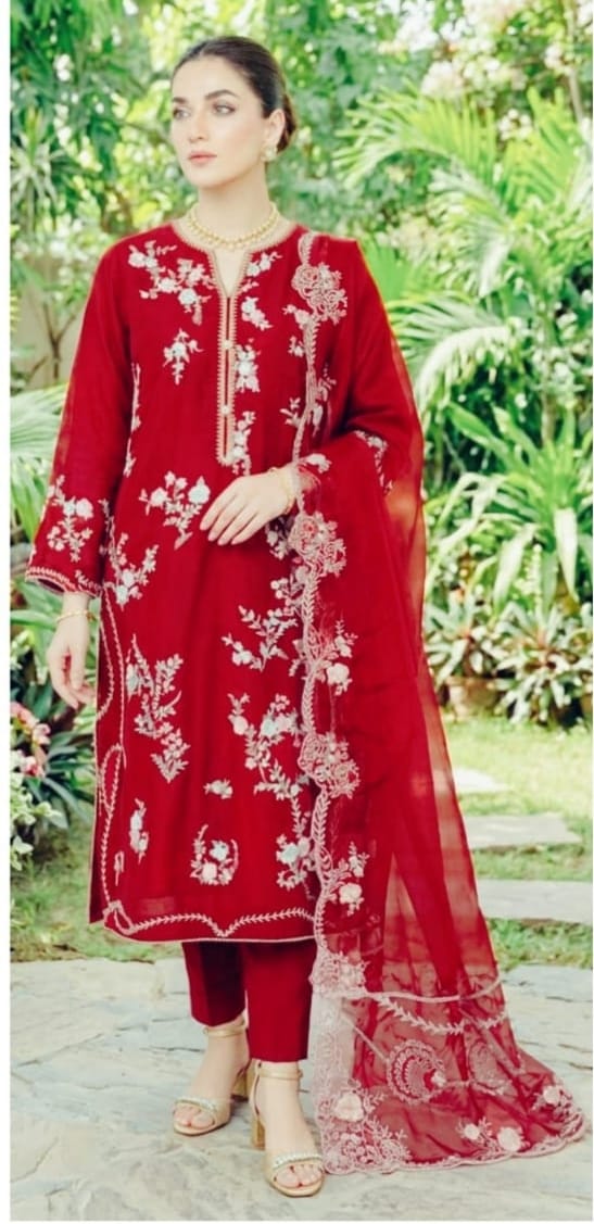 Embroidered Lawn Suit with Organza Cutwork Dupatta (un-stitched)